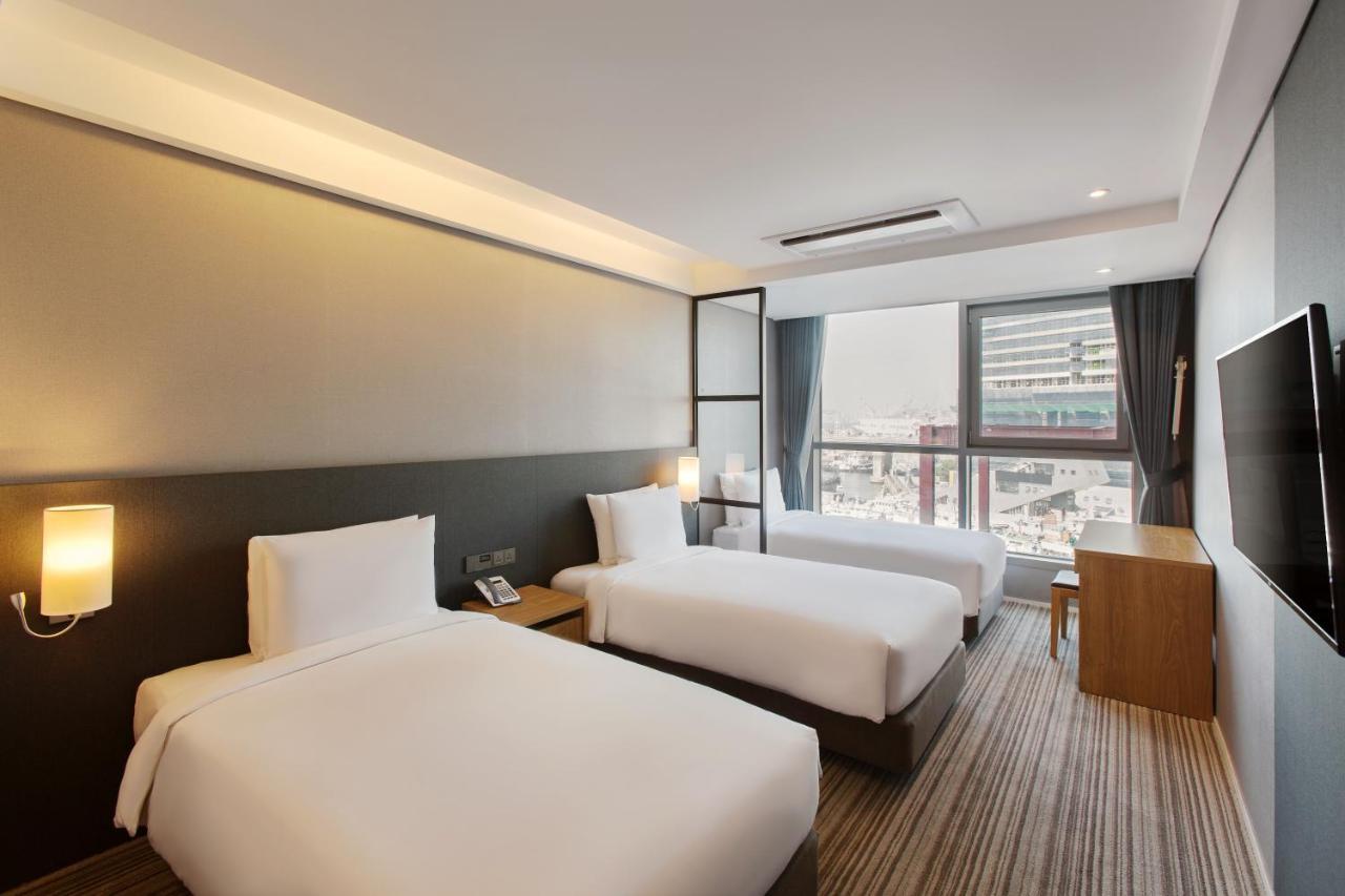 Hotel Adela Пусан Экстерьер фото