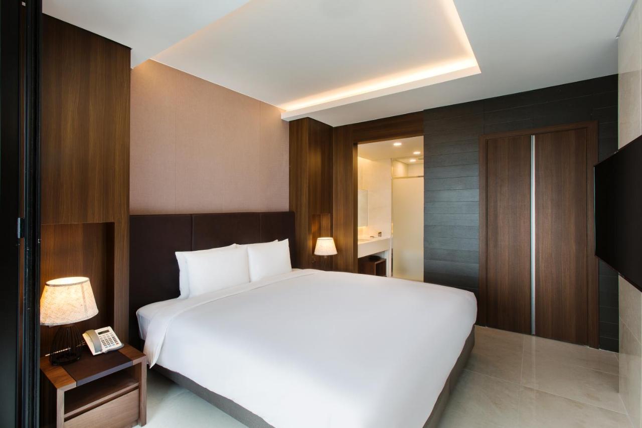 Hotel Adela Пусан Экстерьер фото
