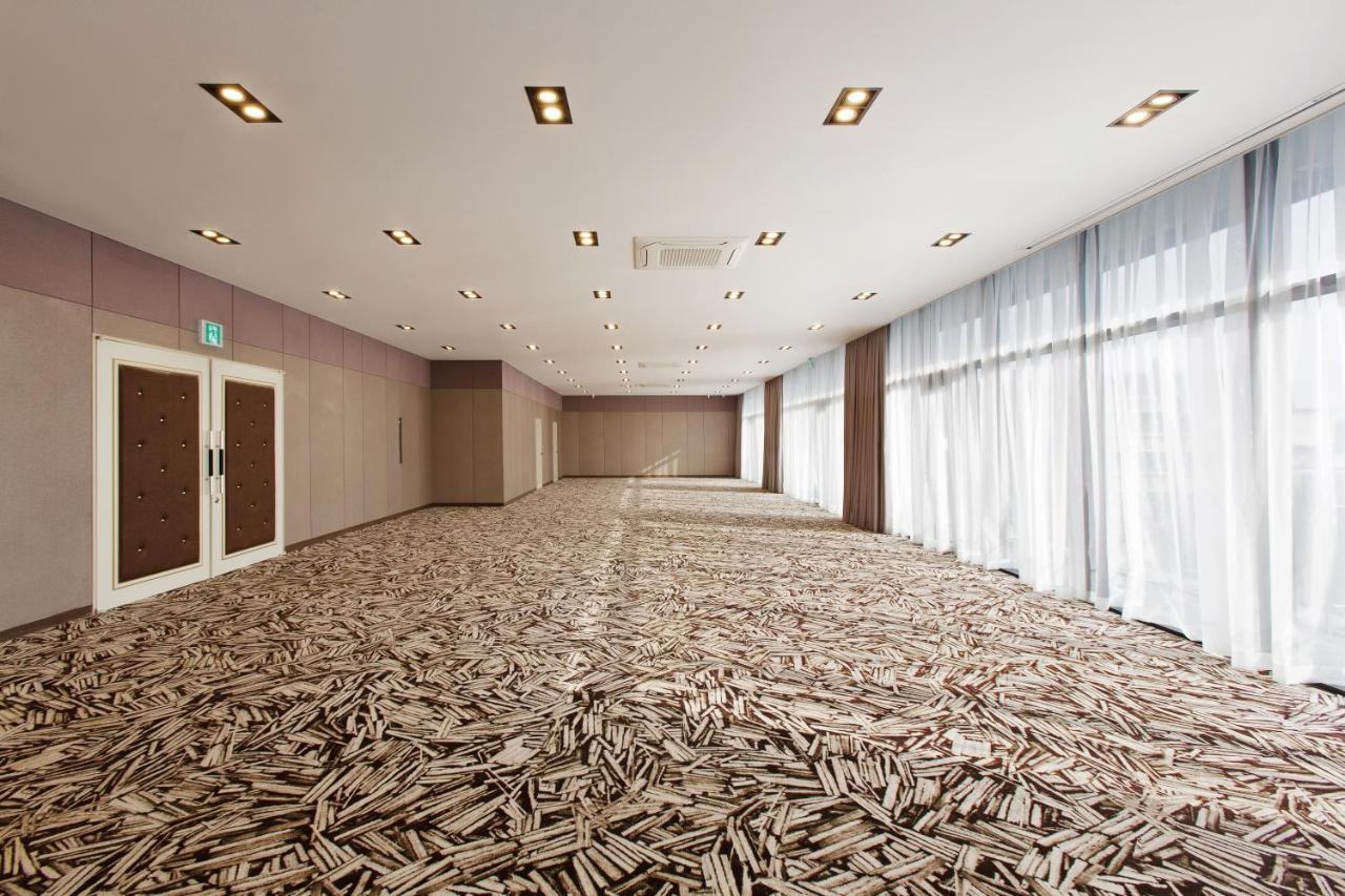 Hotel Adela Пусан Экстерьер фото