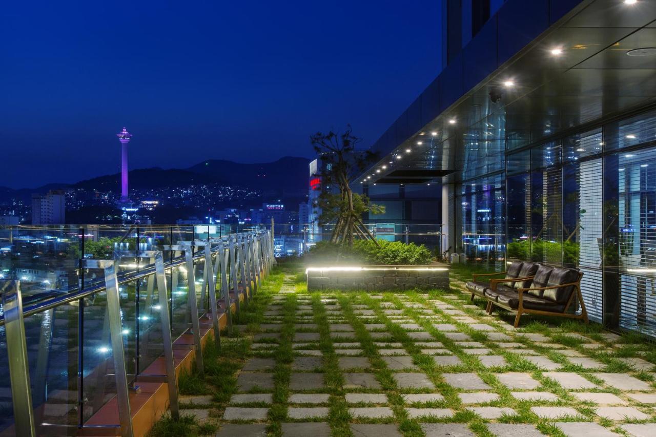 Hotel Adela Пусан Экстерьер фото