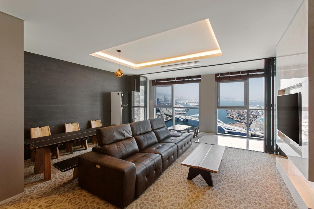 Hotel Adela Пусан Экстерьер фото